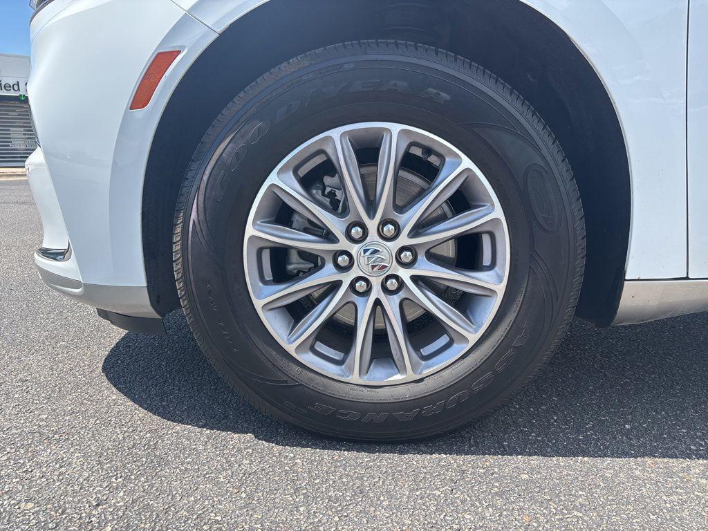used 2023 Buick Enclave car, priced at $33,766