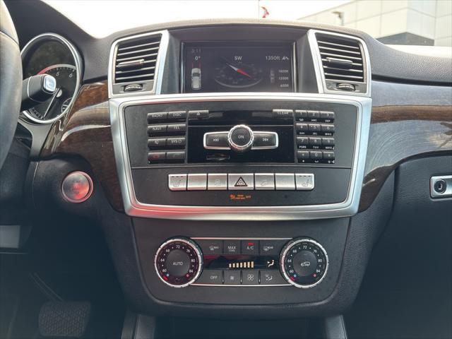 2015 Black Mercedes-Benz M-Class