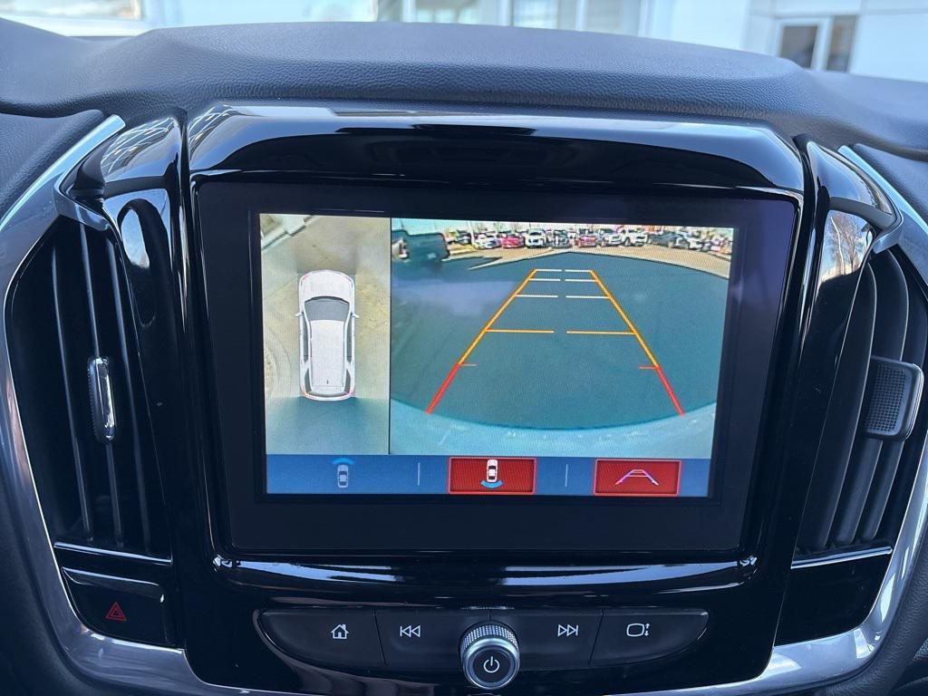 used 2019 Chevrolet Traverse car, priced at $23,286