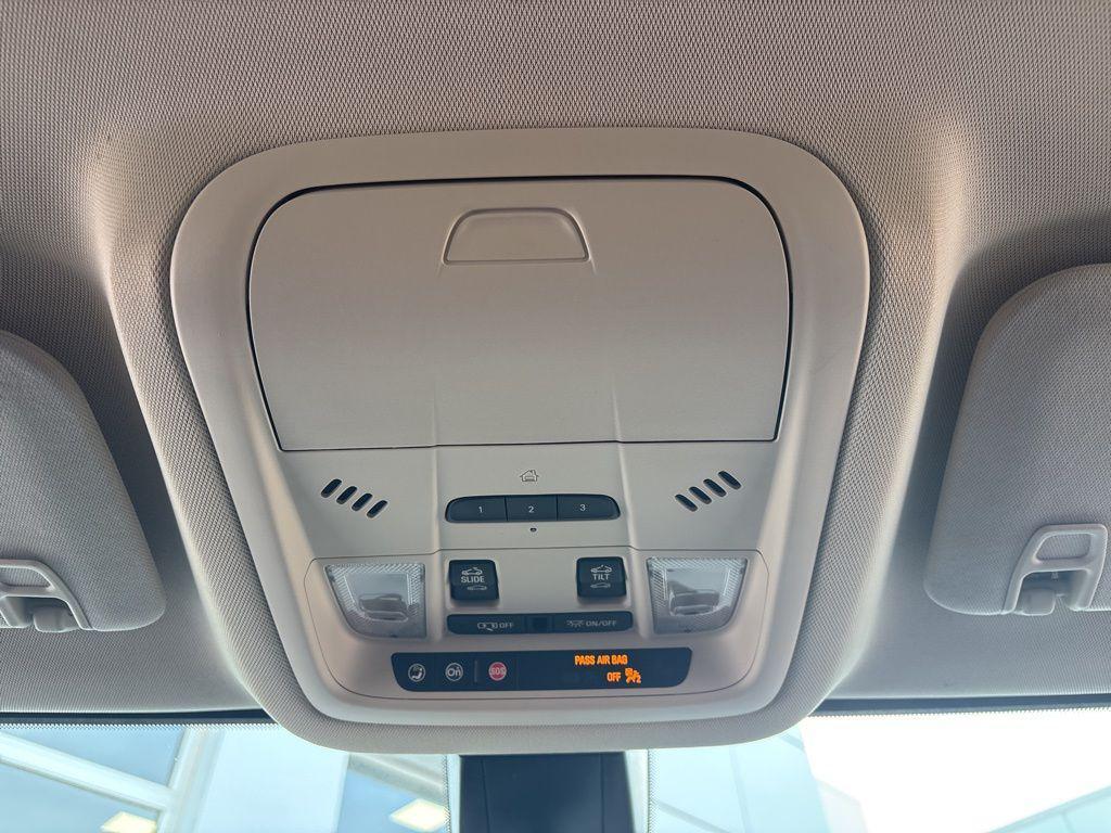 used 2023 GMC Acadia car, priced at $38,200