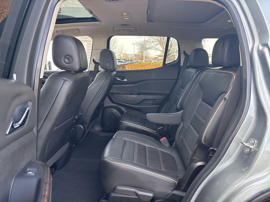 used 2023 GMC Acadia car, priced at $38,200
