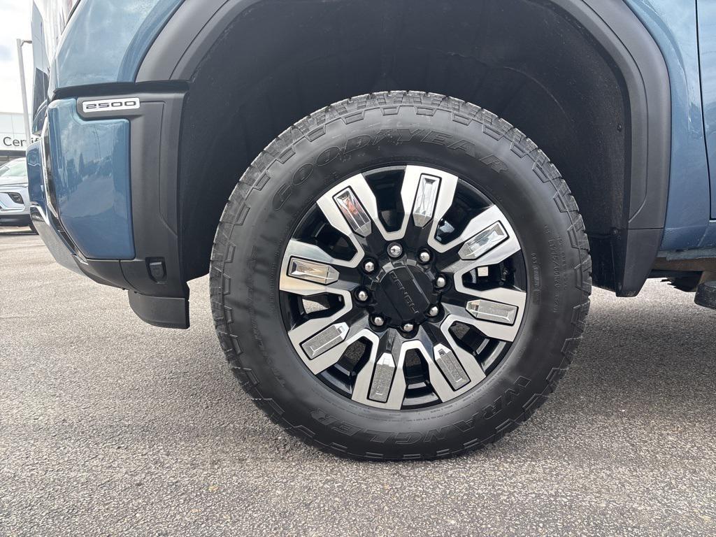 used 2025 GMC Sierra 2500 car, priced at $81,675
