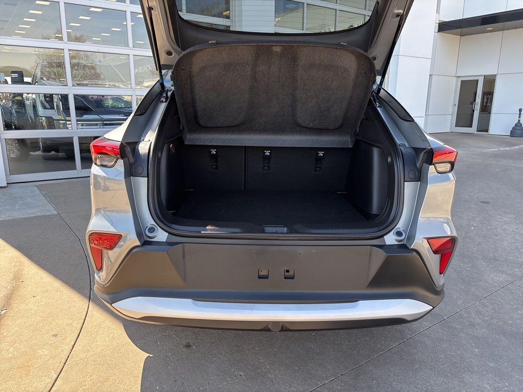 used 2024 Buick Envista car, priced at $23,697