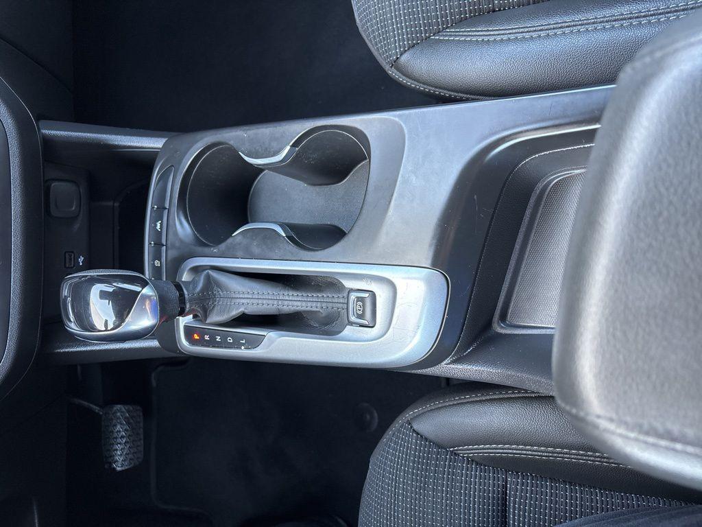 used 2024 Buick Envista car, priced at $23,697