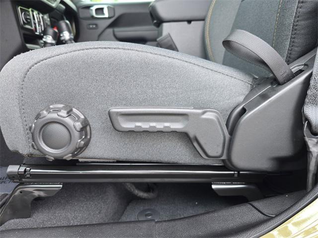 new 2025 Jeep Wrangler car, priced at $39,695