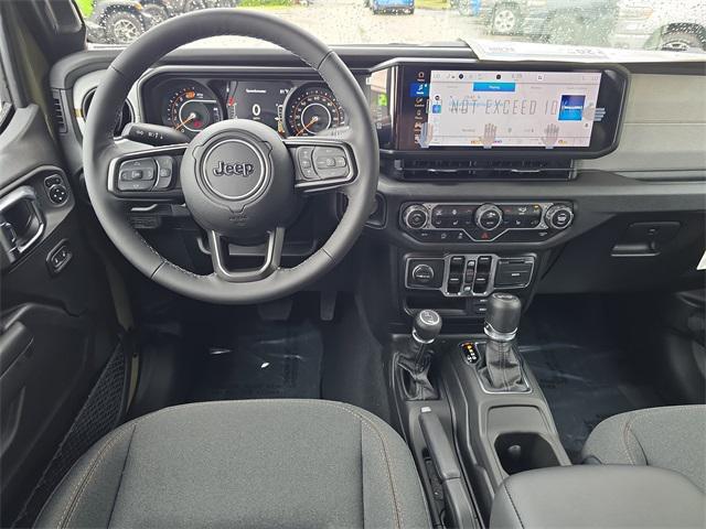 new 2025 Jeep Wrangler car, priced at $39,695