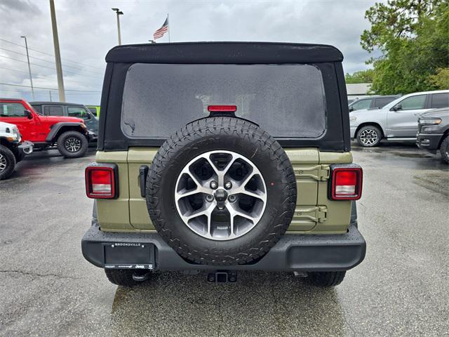 new 2025 Jeep Wrangler car, priced at $39,695