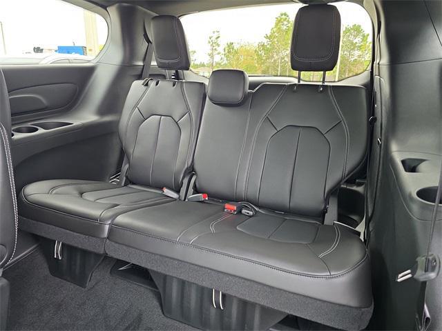 new 2026 Chrysler Pacifica car, priced at $37,962