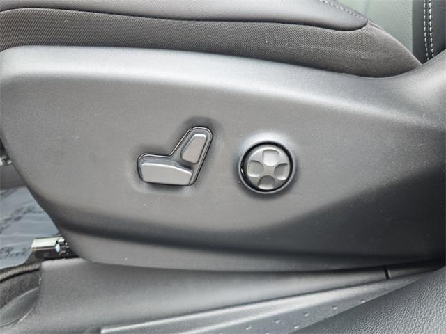 new 2026 Chrysler Pacifica car, priced at $37,962