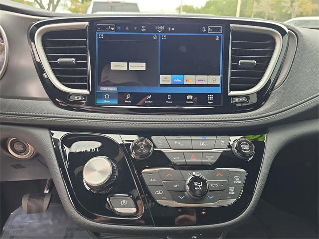 new 2026 Chrysler Pacifica car, priced at $37,962