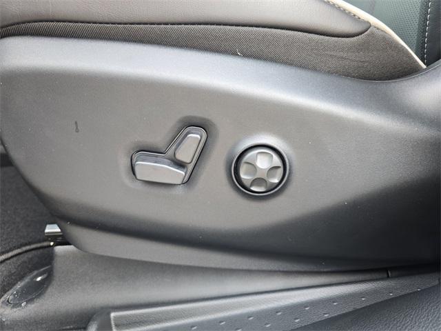 new 2026 Chrysler Pacifica car, priced at $46,550