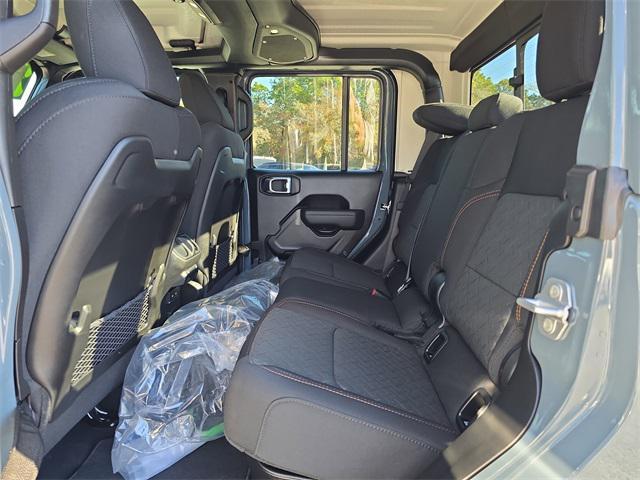 new 2026 Jeep Gladiator car, priced at $51,574