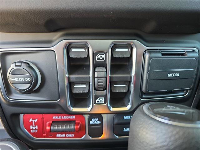 new 2026 Jeep Gladiator car, priced at $51,574