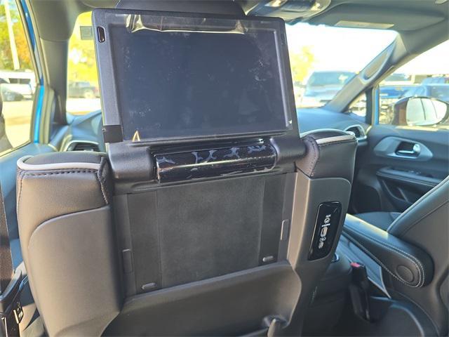 new 2026 Chrysler Pacifica car, priced at $49,067