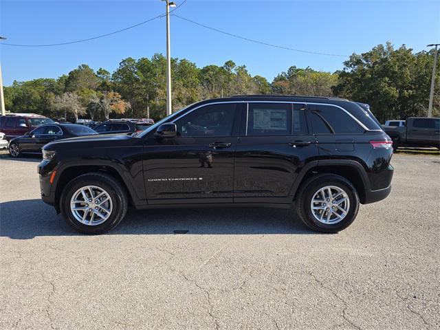 new 2025 Jeep Grand Cherokee car, priced at $33,092