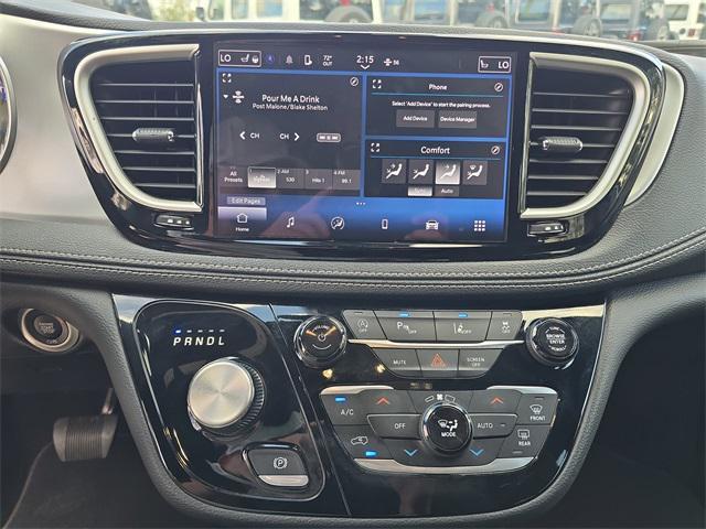 used 2024 Chrysler Pacifica car, priced at $30,331