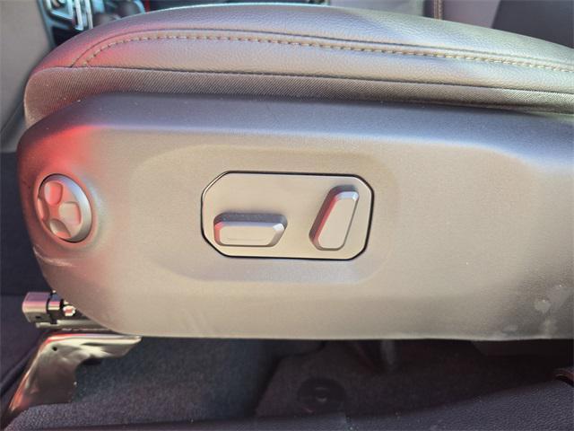 new 2025 Jeep Gladiator car, priced at $46,502