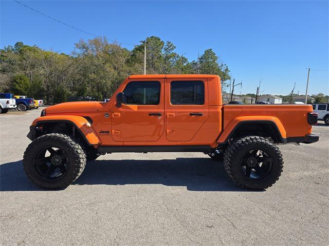 new 2025 Jeep Gladiator car, priced at $38,445