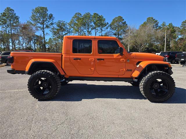 new 2025 Jeep Gladiator car, priced at $38,445