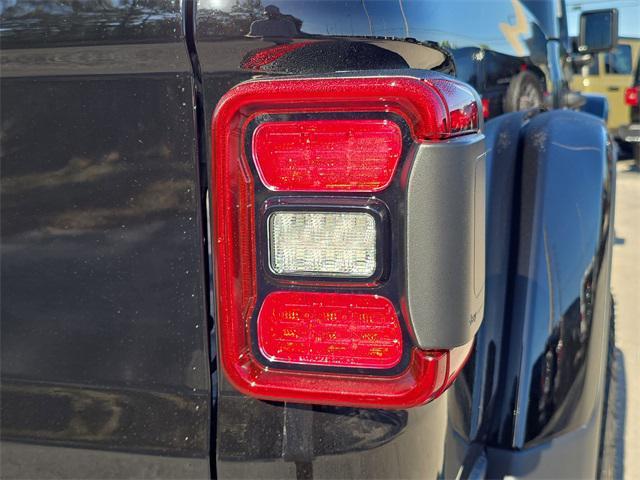 new 2026 Jeep Gladiator car, priced at $54,737