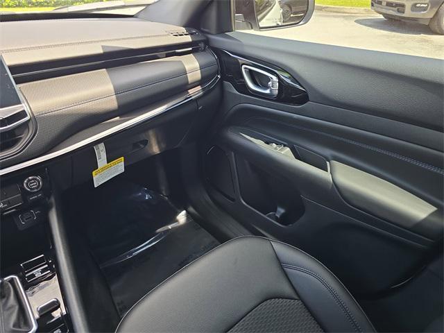 new 2025 Jeep Compass car, priced at $23,337