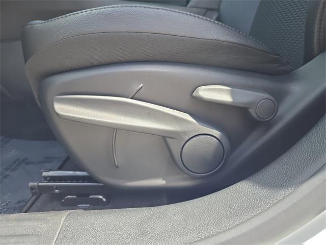 new 2025 Jeep Compass car, priced at $23,337