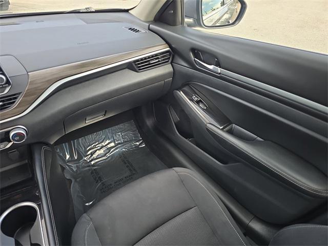 used 2023 Nissan Altima car, priced at $18,701