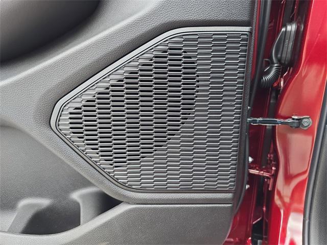 new 2025 Jeep Grand Cherokee car, priced at $38,374