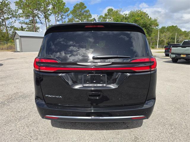 new 2026 Chrysler Pacifica car, priced at $37,028