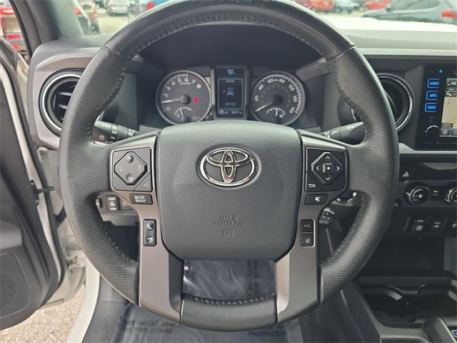2018 Super White Toyota Tacoma