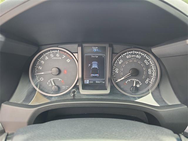 2018 Super White Toyota Tacoma