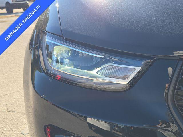 new 2026 Chrysler Pacifica car, priced at $40,242