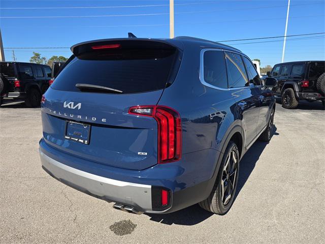 used 2024 Kia Telluride car, priced at $33,352