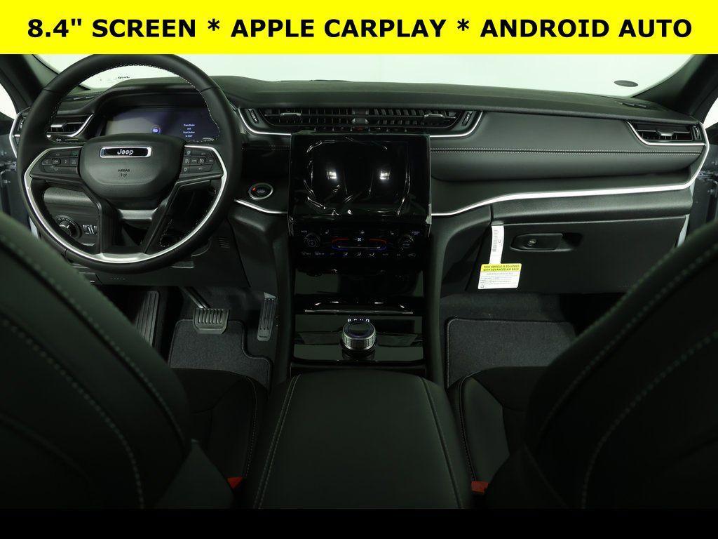 new 2025 Jeep Grand Cherokee car, priced at $37,699