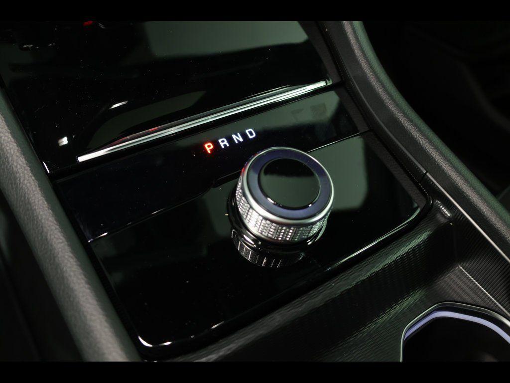 new 2025 Jeep Grand Cherokee L car, priced at $39,830