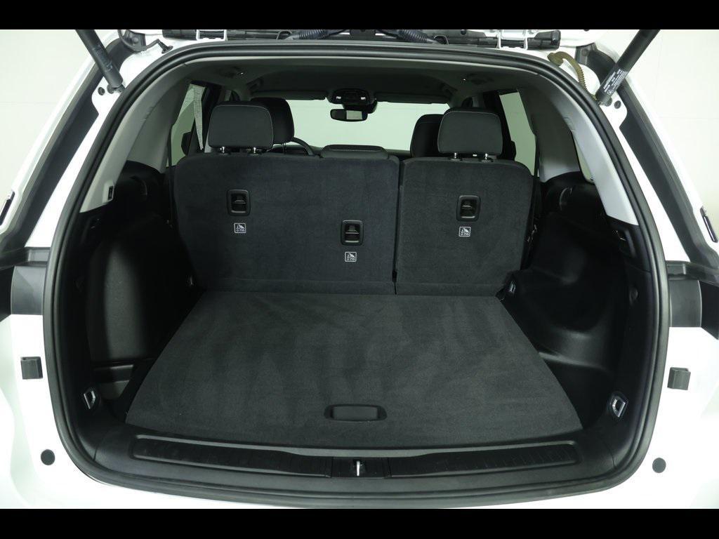 used 2023 Jeep Grand Cherokee car, priced at $23,308