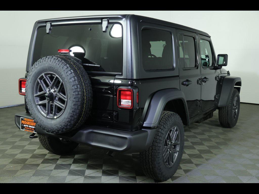 new 2026 Jeep Wrangler car, priced at $58,585