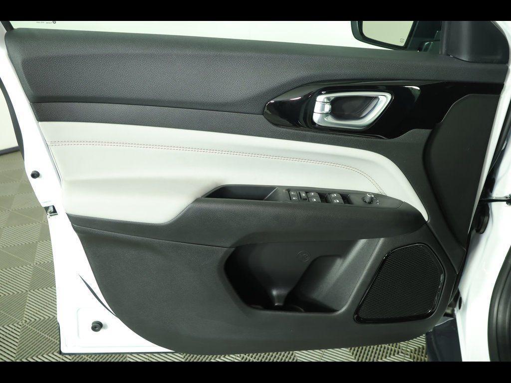 new 2026 Jeep Compass car, priced at $33,385