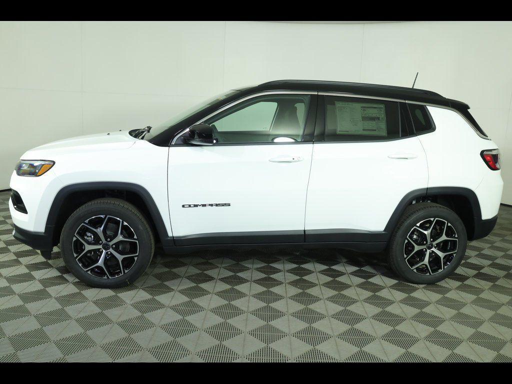 new 2026 Jeep Compass car, priced at $33,385