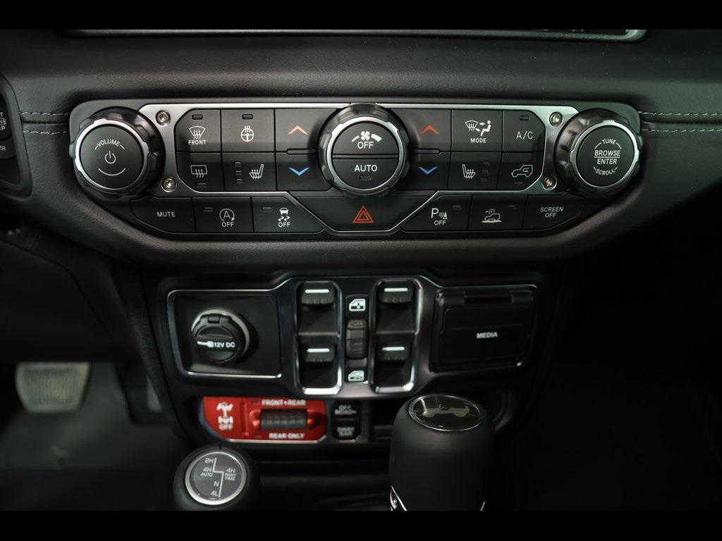 new 2026 Jeep Wrangler car, priced at $59,999