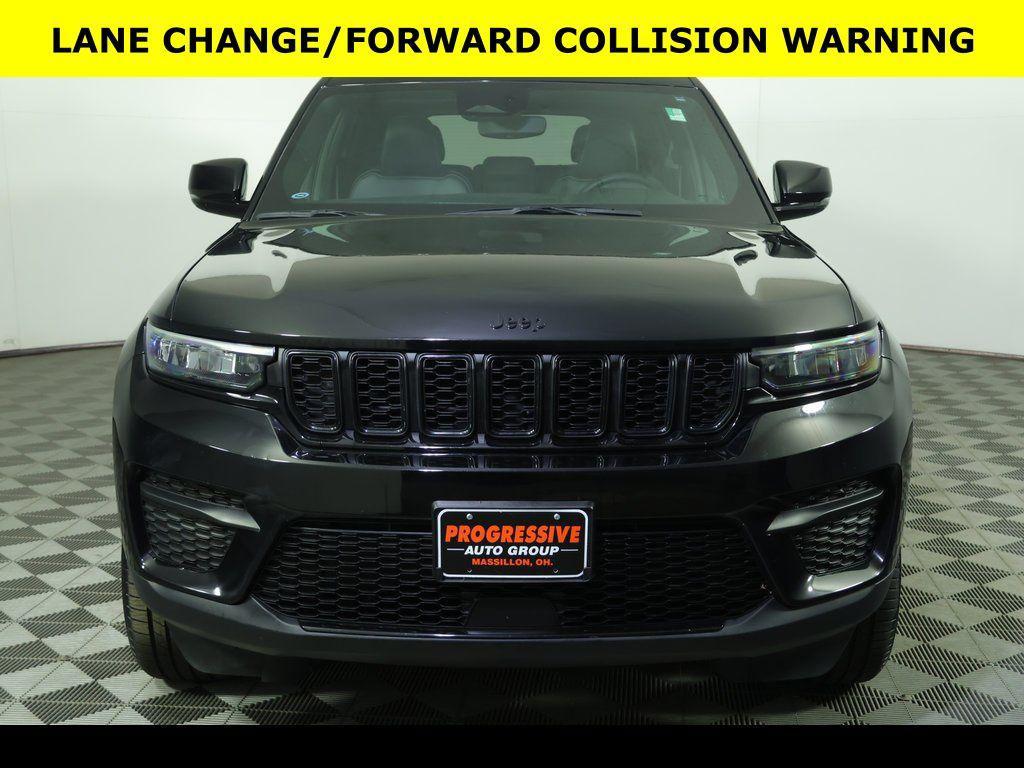 used 2023 Jeep Grand Cherokee car, priced at $25,589