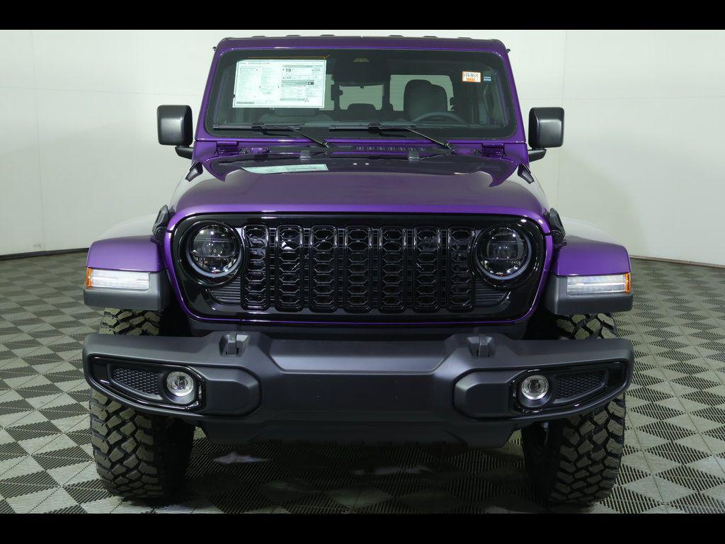 new 2026 Jeep Gladiator car, priced at $45,938