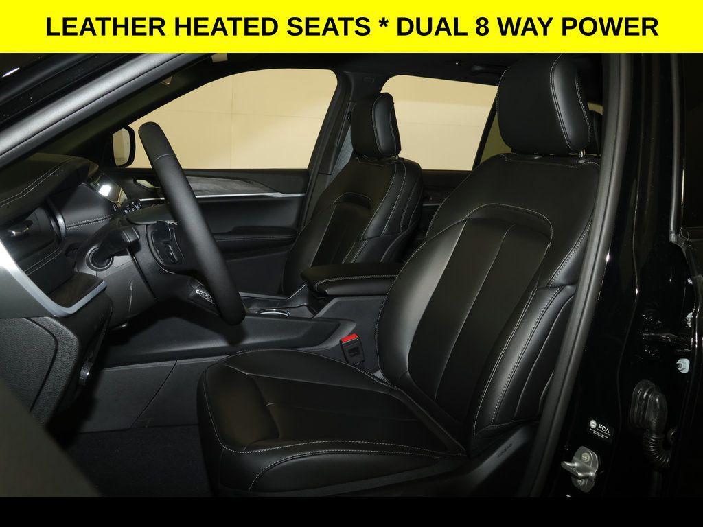 new 2026 Jeep Grand Cherokee car, priced at $45,879