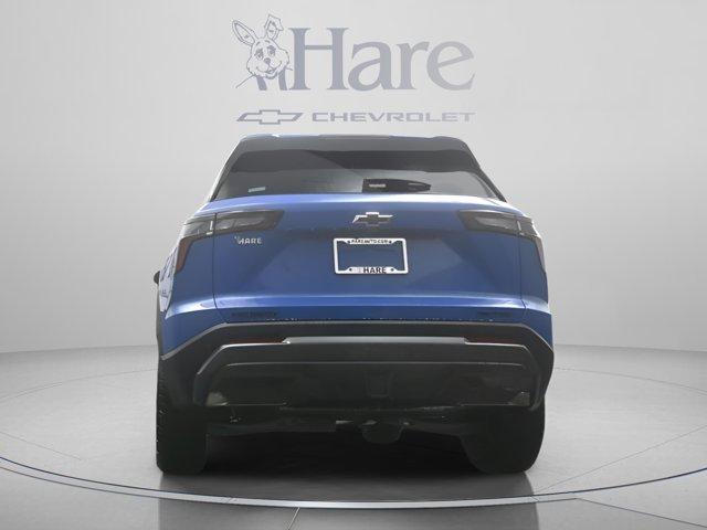 new 2026 Chevrolet Equinox car, priced at $37,437