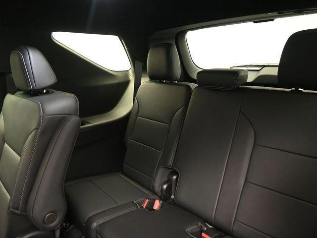 new 2026 Chevrolet Traverse car, priced at $42,624