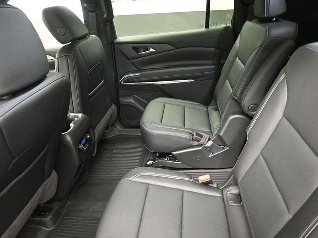 new 2026 Chevrolet Traverse car, priced at $42,624