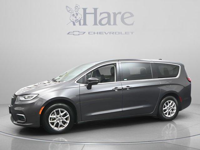 used 2023 Chrysler Pacifica car, priced at $26,971
