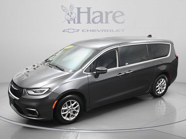used 2023 Chrysler Pacifica car, priced at $26,971