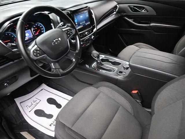 used 2023 Chevrolet Traverse car, priced at $29,684