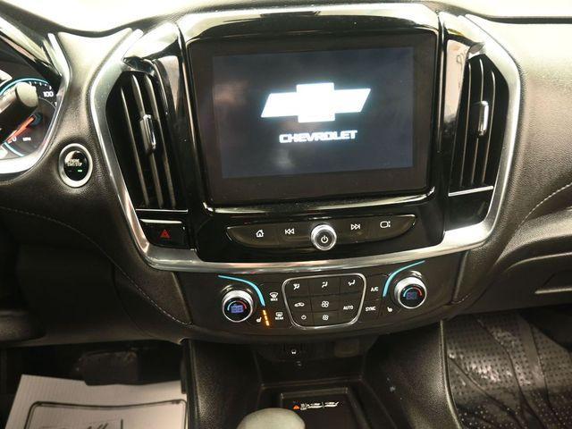 used 2023 Chevrolet Traverse car, priced at $29,684